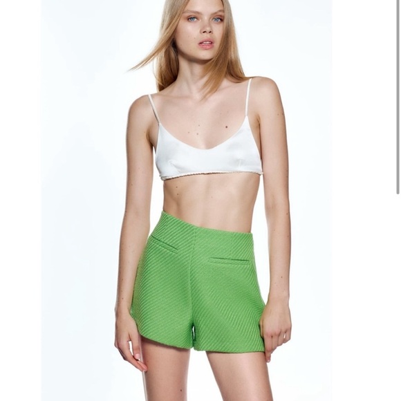 Zara Green High Waist Textured ‘Tweed’ Shorts - Picture 6 of 11
